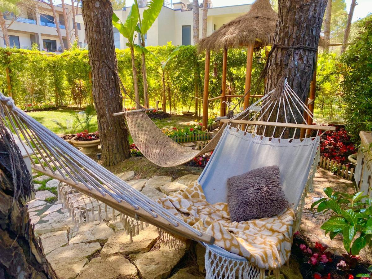 Beach Garden Paradise Durrës Exteriör bild